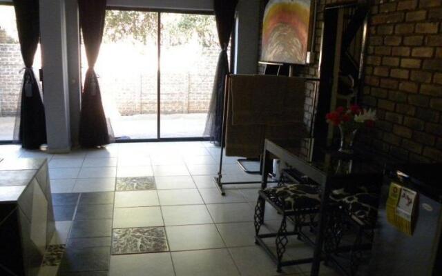 Thatch Haven Guesthouse