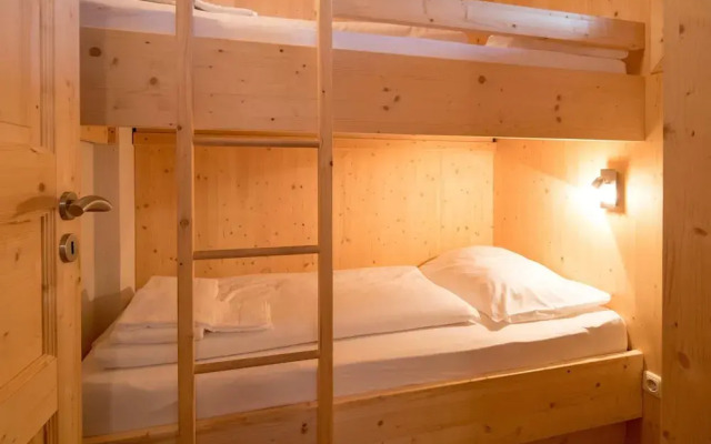 Modern Chalet With Sauna