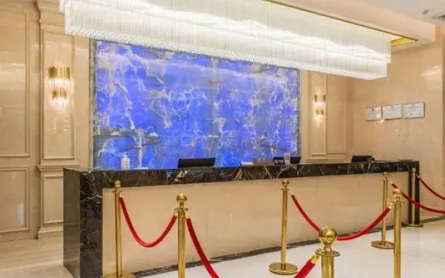 Iv International Hotel