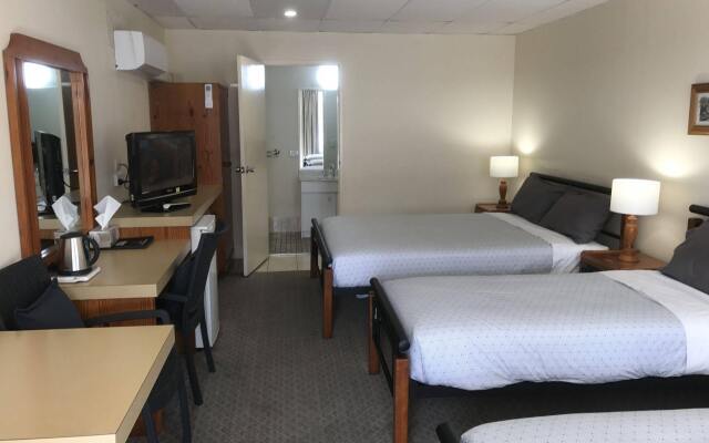 Cook's Endeavour Motor Inn