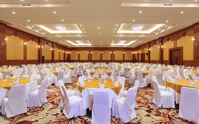 Lombok Raya Hotel