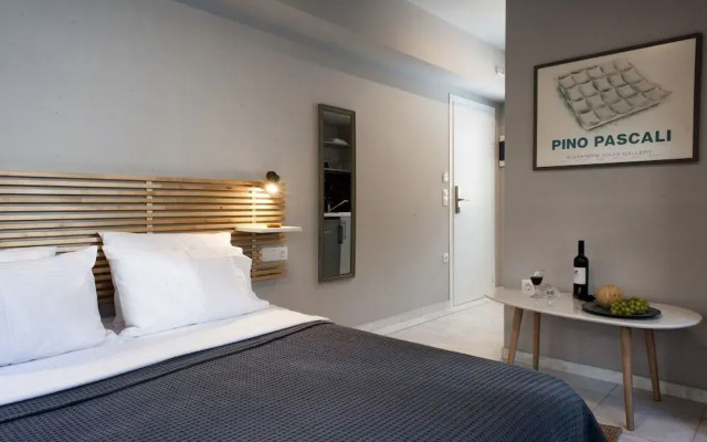 Caravel Voyage Suites By Living Spacegr