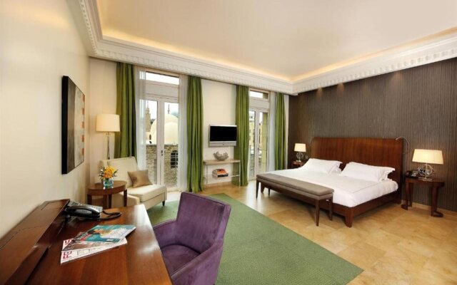 Le Gray Hotel