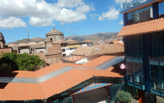 Quechua Aparhotel