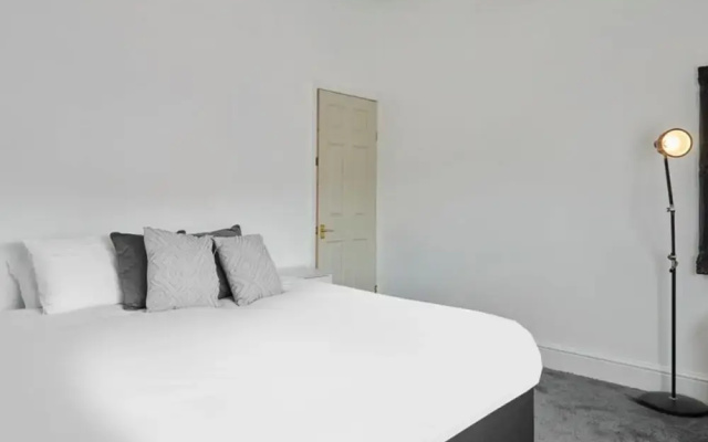 Host Stay Church Street