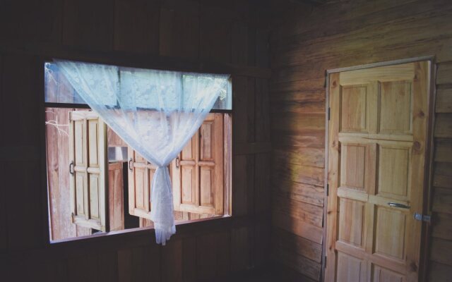 Homestay Maekampong