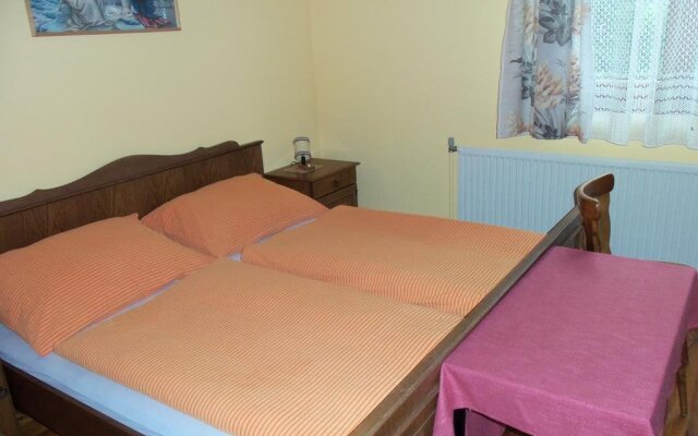 Obstbau und Gästezimmer Stani