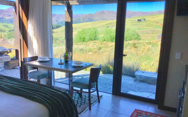 HawkRidge Alpine Suite