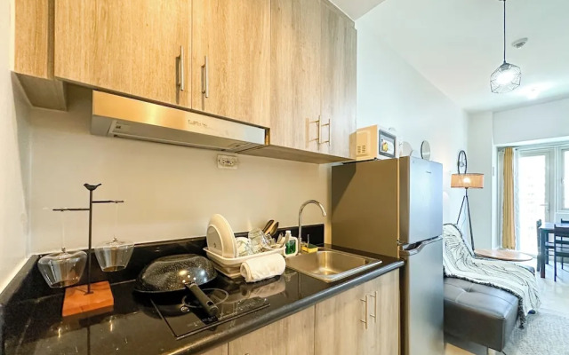 GemstoneBR in SMDC Coast Residences