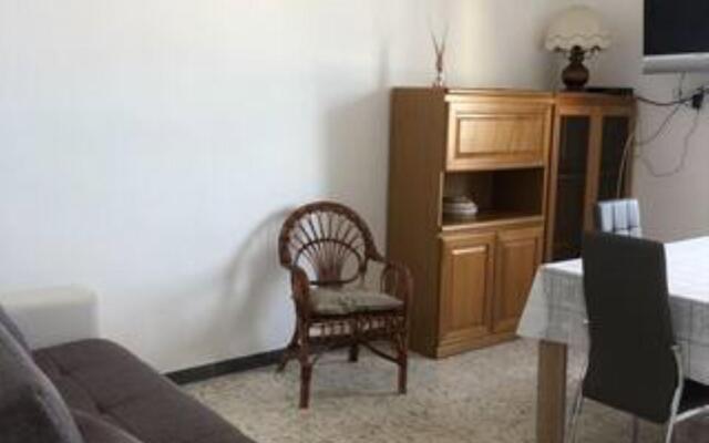 Centrally located apartment with sea view-casetta Annunziata
