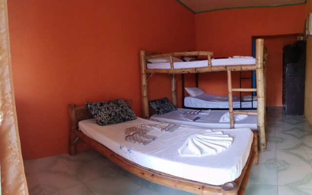 Guanna's Place Room and Resto Bar
