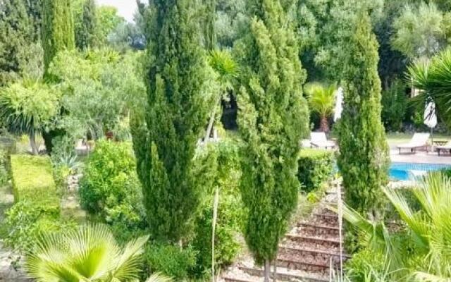 Finca Hotel C'An Bota