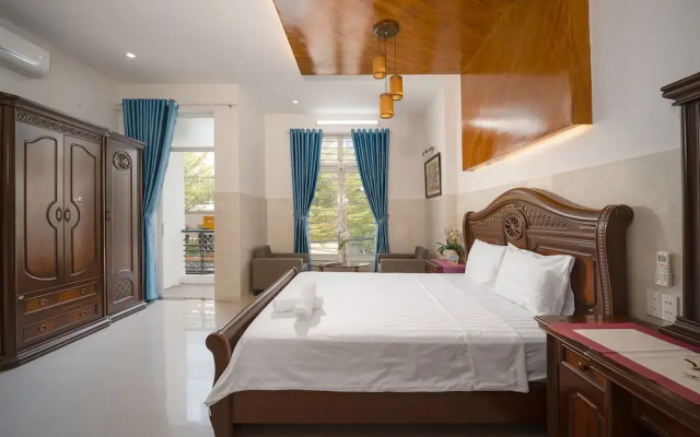 D&C House Luxury - Homestay Da Nang