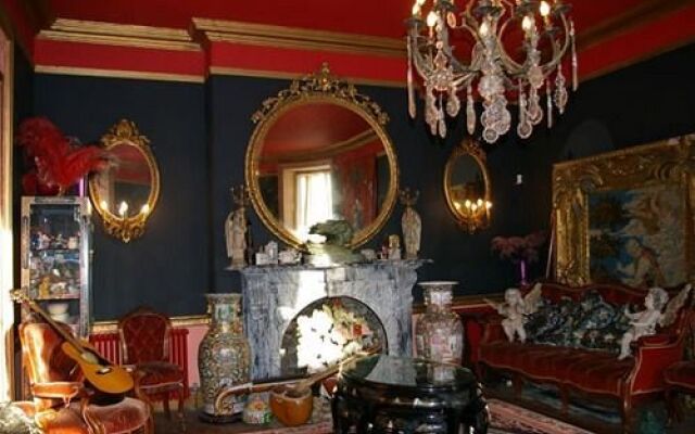 Priory House & Oriental Brew House