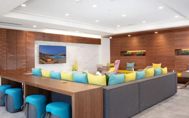 Global Luxury Suites San Mateo