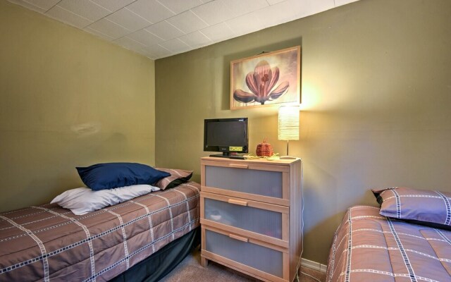 Cozy Arrowhead Lake Home w/ Sunroom + Pool Access!