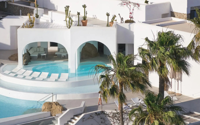 Mykonos Blu, A Grecotel Resort to Live