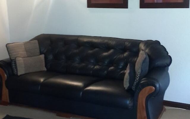 Khaya Africa Guesthouse and Spa