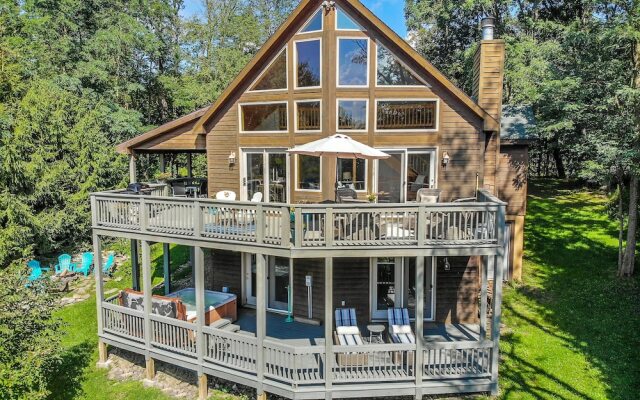 The Quarterdeck 4 Bedroom House