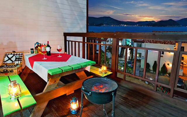 Geoje Eouleum Pension