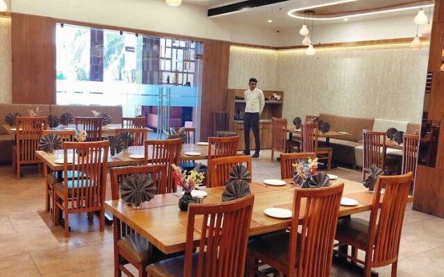 Hotel Aditya Mansingh Inn