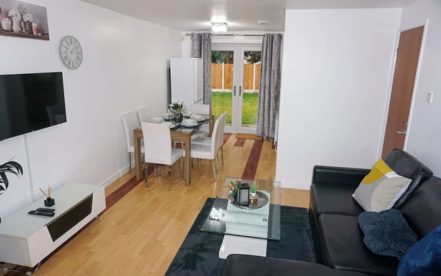 The Oasis - For Contractors and Individuals