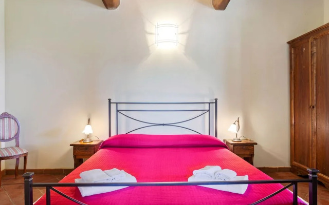 Farmhouse in Suvereto With Sea Views