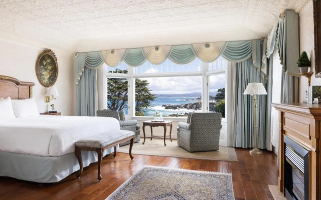 Seven Gables Inn on Monterey Bay, A Kirkwood Collection Property