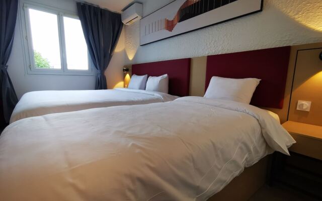 Anaïs Hôtel Bourges Nord  Saint-Doulchard