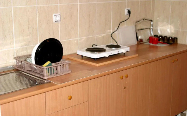 Ziramov Apartments