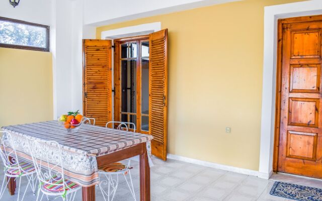 Anemos Holidays House