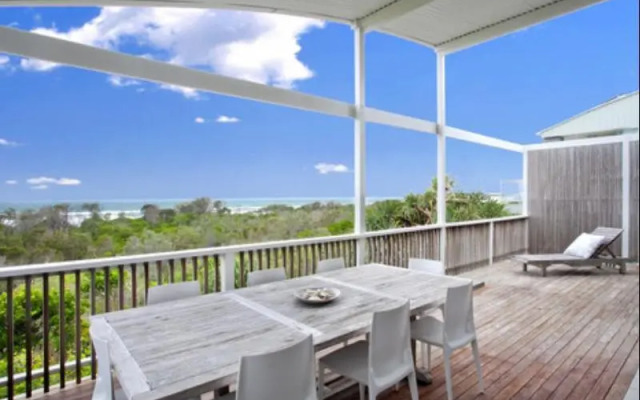 14 Plover Street