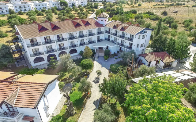 The Ship Inn Hotel and Villas