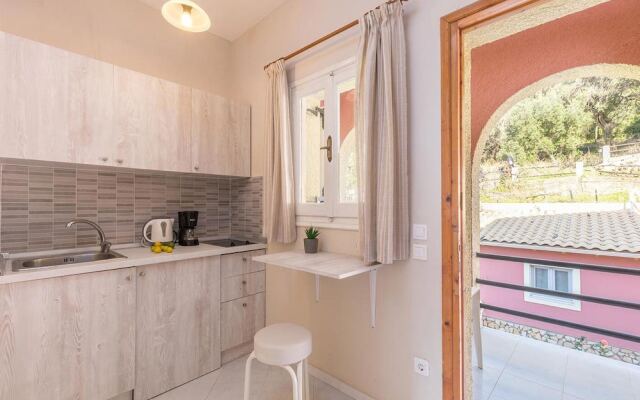 Studio Apartments Pelekas Beach adonis