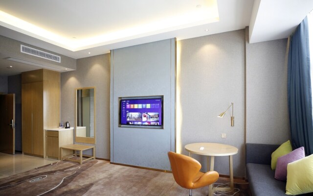 Manhatton Hotel Guangxi Univeristy