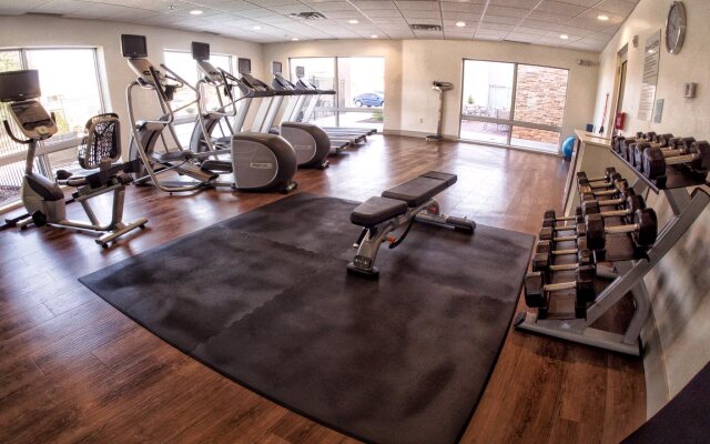 Holiday Inn Express & Suites Moore by IHG