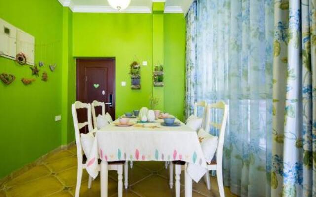 Sanya Yalong Bay·Yalong Bay Tourist Area· Locals Apartment 00151400
