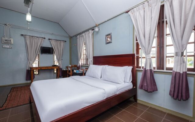 OYO 89873 Nurbayu Chalet