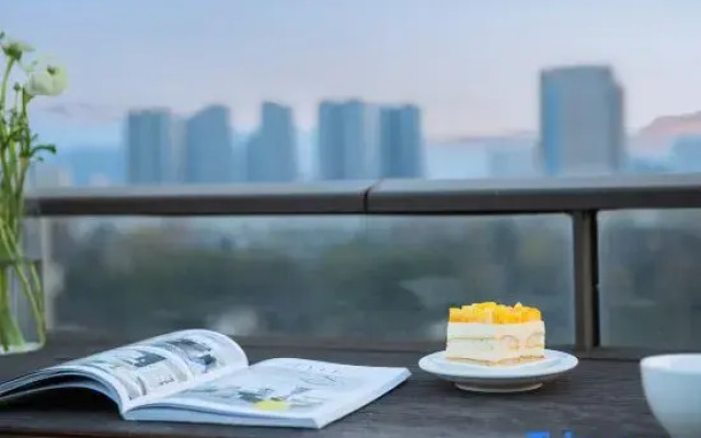 Veegle By Landison Hotel