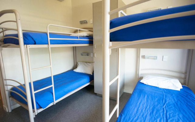 YHA Brisbane City