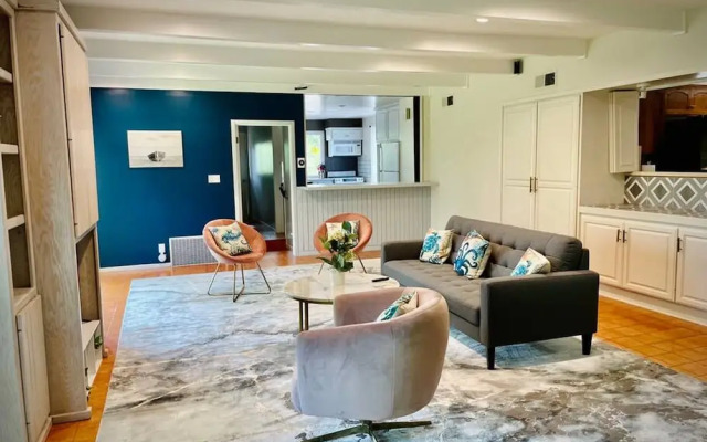 Pacific Dreams Home in Calabasas