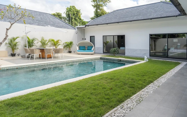Lotus - 3-Bedroom Villa