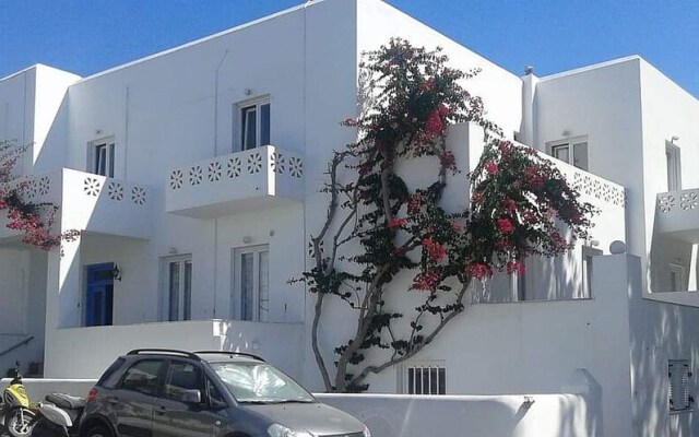 Paros Niki's Rooms