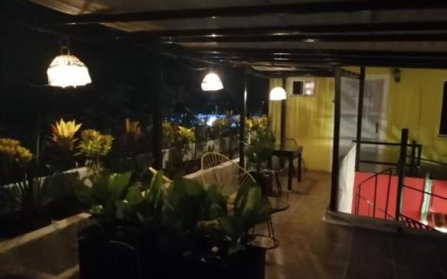 Guest house La Casa del Quetzal