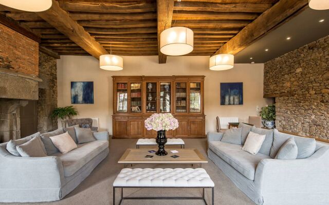 Hôtel de L'Abbaye Le Tronchet - Handwritten Collection