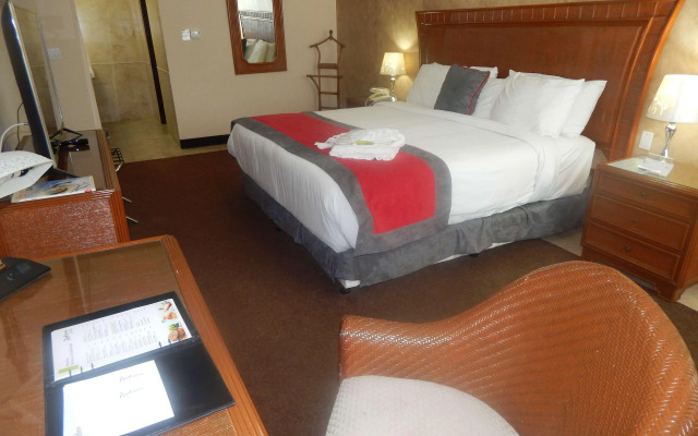 Radisson Colon 2,000 Hotel & Casino