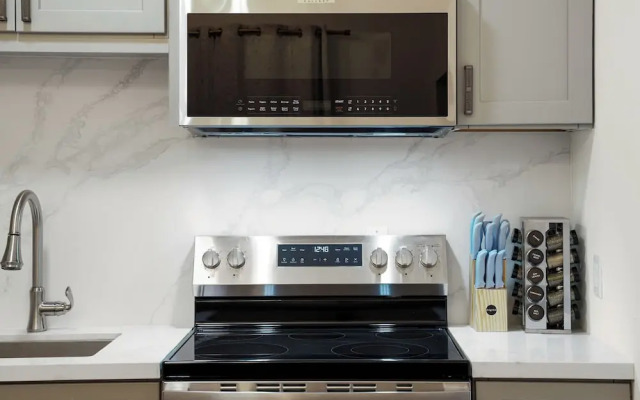 Cozy Private Rooms near SF Transpo