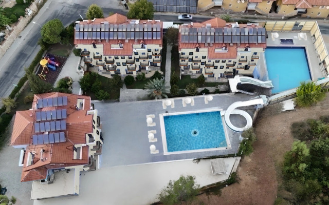 Casa De Levi̇ssi̇ Hotel Oludeni̇z