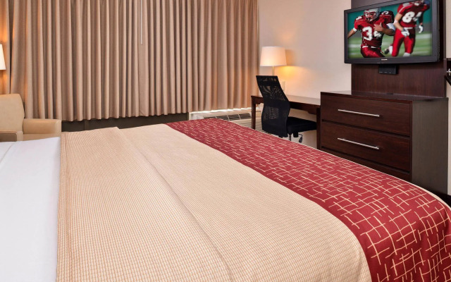 Red Roof Inn PLUS+ Austin South