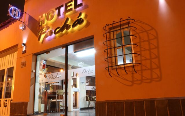 Hotel Pachá